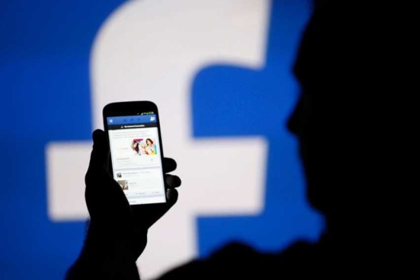 Фејсбук во војна со лажните вести: Корисниците ќе бидат предупредени!