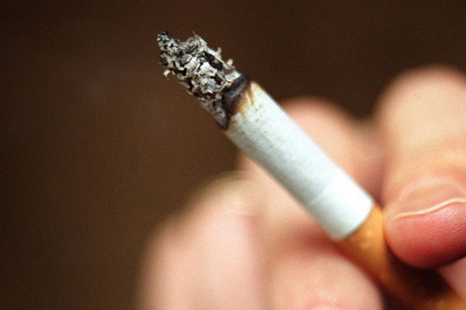 Ако пушите повеќе од 5 години: Овој рецепт ќе ви ги спаси белите дробови