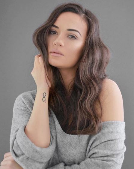 ФОТО: Нова промена – Елена Ристеска ја скрати косата, но на новата боја ќе мора да се навикнете
