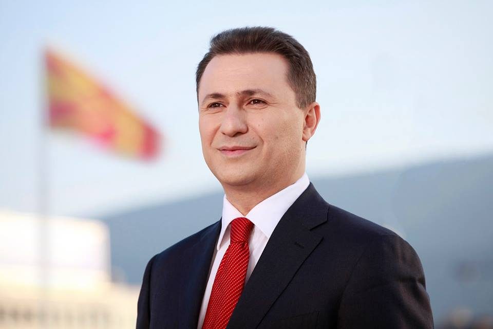 Груевски со честитка за Божиќ: Повеќе љубов и помалку омраза да создаваме, Македонија да оди само напред