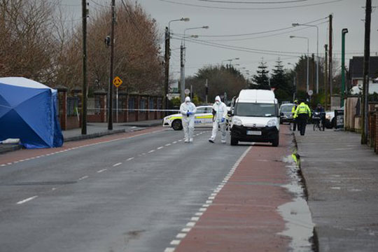 Напади во Дандок во Ирска, се испитува дали е тероризам