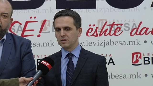 Касами го потсетува Заев: Доби гласови од Албанците, сега одговори на нивните барања