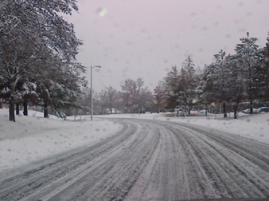 Вонредна прогноза: Поради врнежи од снег, забрана за камиони на Стража