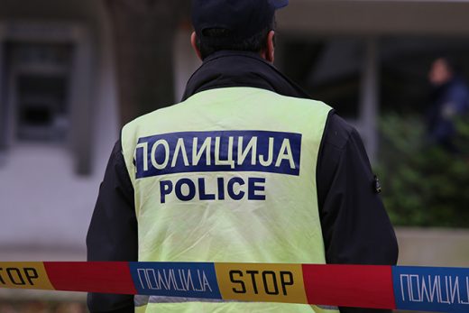 Бомба експлодираше на тераса на скопјанец
