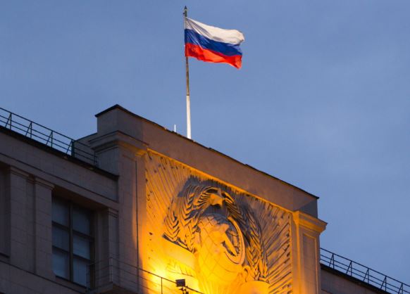 Поради дојава за бомба евакуиран Горниот дом на рускиот парламент