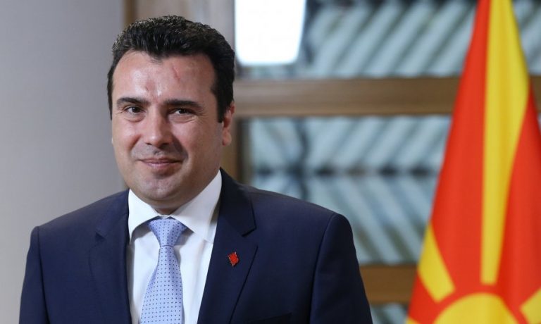 Повторно не спомена Македонија: Заев и честиташе на „нашата репрезентација“ (ФОТО)