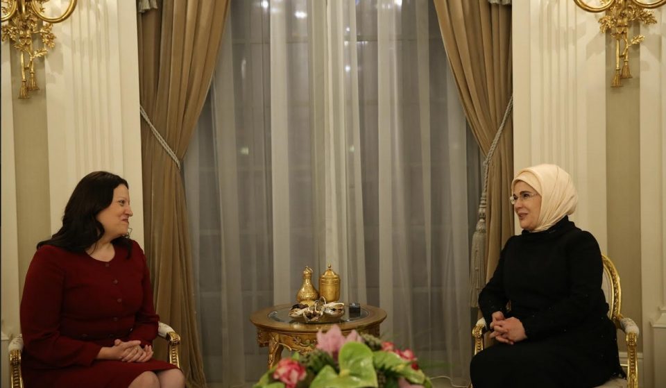 ФОТО: Сопругата на претседателот Иванов оствари средба со сопругата на Ердоган