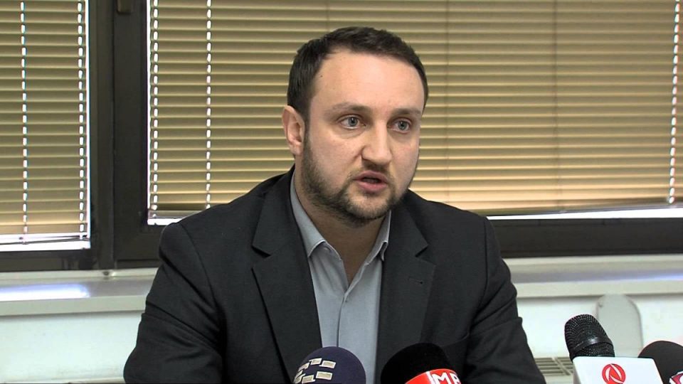 Кирацовски тврди дека власта обезбедила мнозинство за уставните измени