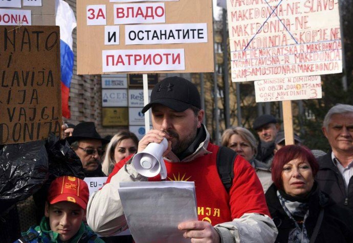 Голем протест на Македонците во Словенија за ослободување на патриотите (ФОТО)