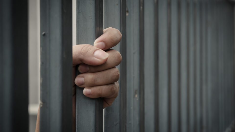 Од Иран во Авганистан екстрадирани 242 затвореника