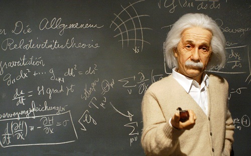 Писмо на Ајнштајн продадено за повеќе од 100.000 долари- еве што било напишано во него