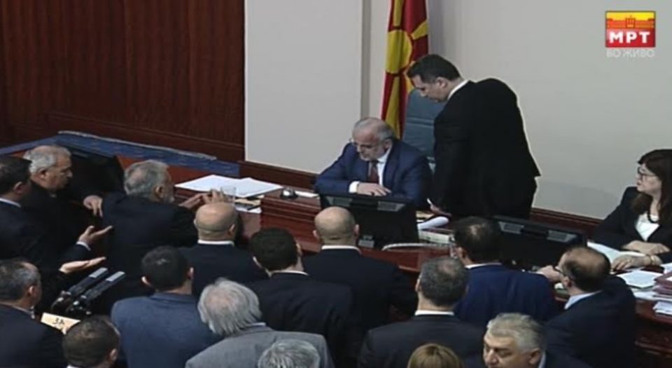 СДСМ и Талат Џафери против Македонија и Уставот (ВИДЕО)