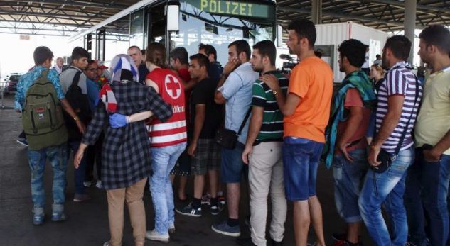 Австрија ги заострува мерките за барателите на азил