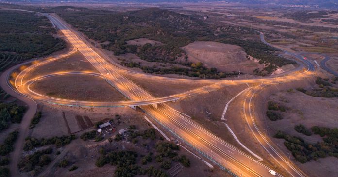 Се случи чудо: И Героски ги фали проектите на ВМРО-ДПМНЕ, автопатот Демир Капија -Смоквица (ФОТО ГАЛЕРИЈА ПЛУС ИНФО)
