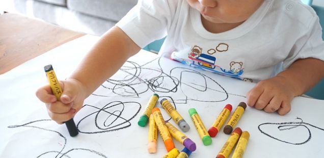 Срам на родителска: Кога видела што нацртала нејзината ќерка, сакала да “пропадне во земја“ (ФОТО)