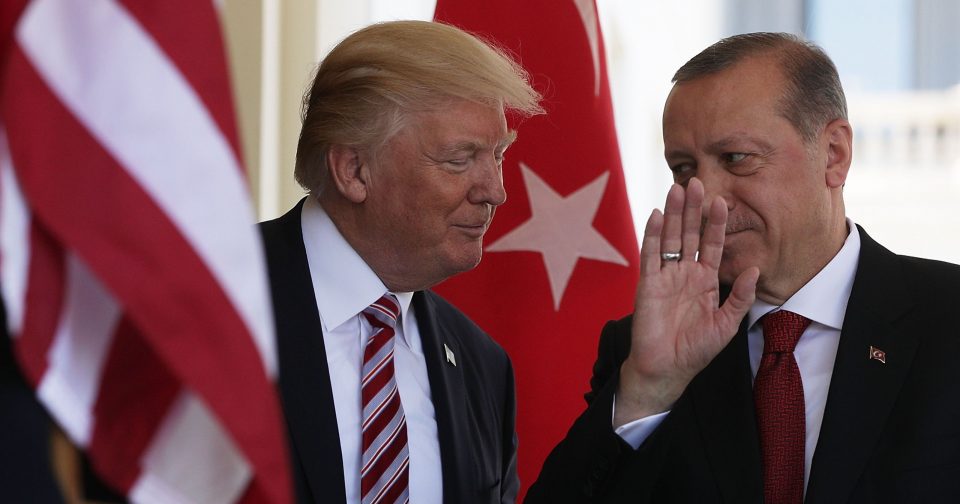 Телефонски разговор Ердоган – Трамп за ситуацијата во Сирија