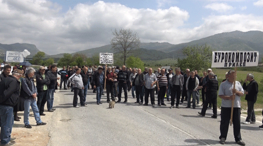 Вработените во „Еурокомпозит“ повторно на протести