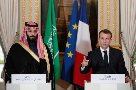Макрон: Франција во следните денови ќе донесе одлука дали ќе ја бомбардира Сирија