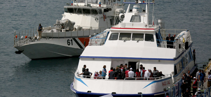 На грчките острови пристигнале околу 1.000 бегалци и мигранти