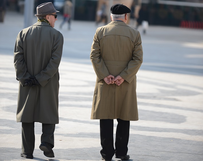 Царовска: Нема зголемување на старосната граница за пензионирање