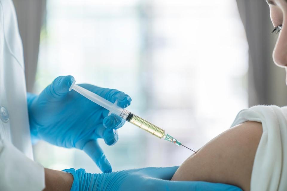 МЗ: Вакцинацијата против грип ќе почне идниот месец