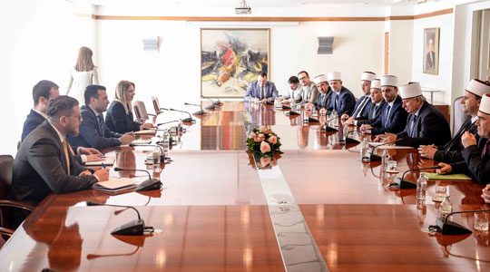 Премиерот Заев се сретна со раководството на ИВЗ