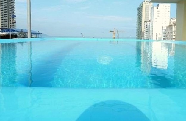 Резервација VS реалност: Мислела дека во хотелот има голем базен, а ја дочекало ова… (ФОТО)