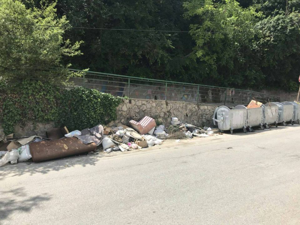 Дива депонија никна покрај центарот за деца со церебрална парализа во Центар, Богдановиќ со месеци не го чисти ѓубрето (ФОТО)