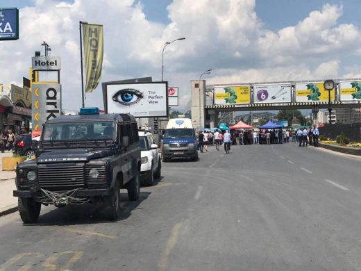 Две лица нападнале скопјанец кај Бит Пазар