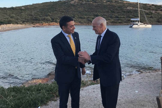 Димитров се сретна со Папандреу: Инспиративна средба за иднината на нашите земји