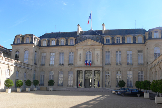 Елисејска палата: Франција за неколку часа ќе добие нов премиер