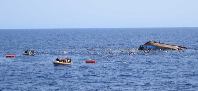 Пронајдено мртво исчезнатото дете по судирот на чамец со мигранти и брод на грчката крајбрежна служба