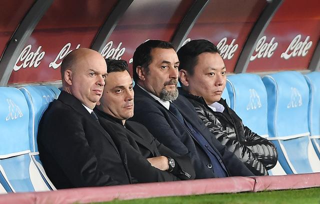 Кинезите одбиваат да го продадат Милан, управата на клубот поделена на фракции