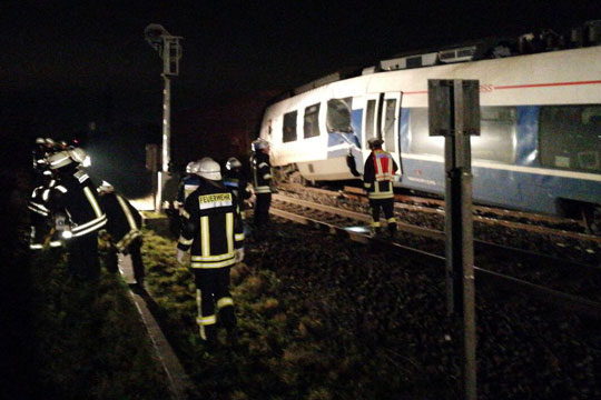 Железничка несреќа во Германија, две лица загинаа