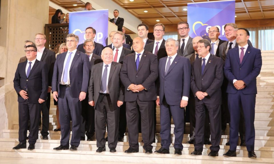 Денеска во Софија се одржа самитот на Европската народна партија, Мицкоски одржа неколку билатерални средби
