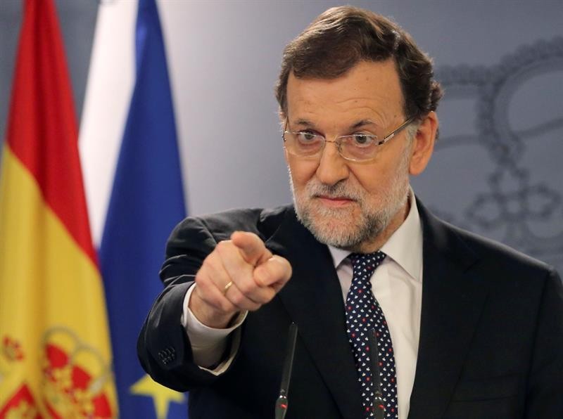 Шпанскиот премиер одбива да понесе оставка
