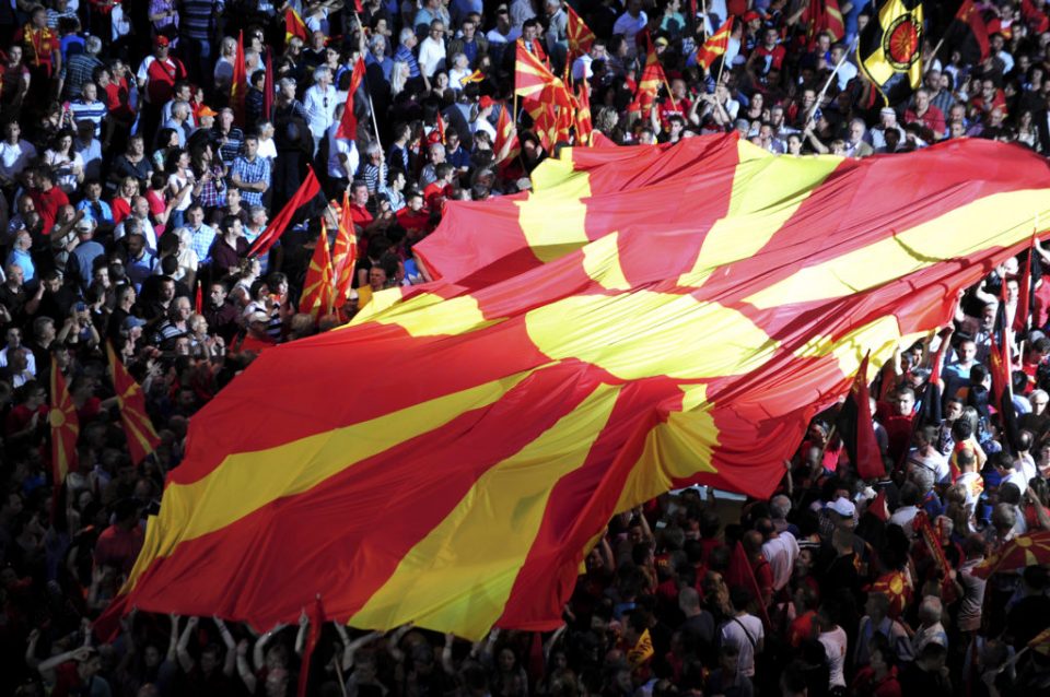 Канал 5 го открива договорот со Грција: „Република Горна Македонија“ ќе биде за севкупна употреба