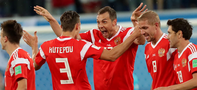 Русија го победи Египет и си обезбеди учество во осминафиналето