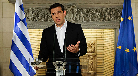 Ципрас со обраќање до јавноста ги извести Грците за постигнатиот договор