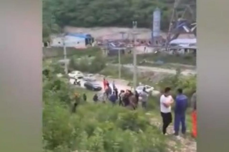 Голема трагедија во кинески рудник: Во експлозија загинаа 11 лица, а девет рудари се повредени