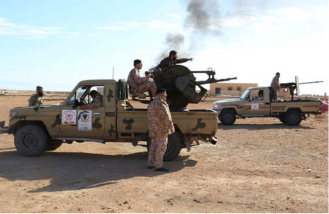 Прекршено примирје во Либија: Силите на генералот Хафтар го гранатирале Триполи