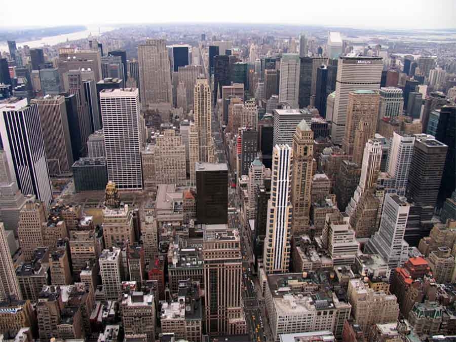 Олеснување на рестриктивните мерки во Њујорк кон средината на мај