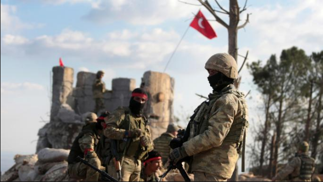 Турската војска извела напади, загиле 26 Курди