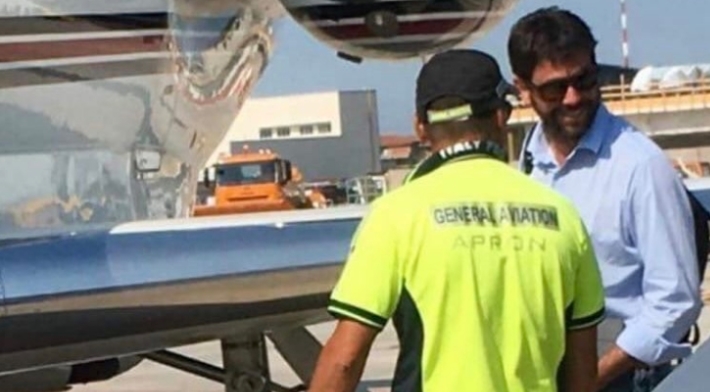 ФОТО: Андреа Ањели со авион кон Грција- претседателот на Јувентус замина да го финализира трансферот на Роналдо