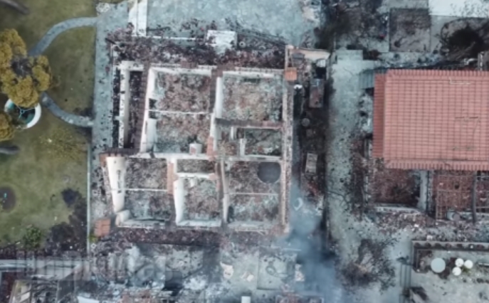 Видео од куќата на хоророт во Грција: Тука изгореа до смрт 26 лица, меѓу нив имаше и деца!