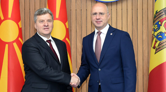 Иванов на средби со премиерот и со претседателот на Парламентот на Молдавија