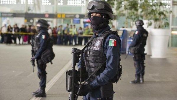 Убиени десетици политичари во Мексико