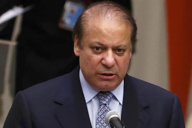 Поранешниот пакистански премиер од затвор е преместен во болница