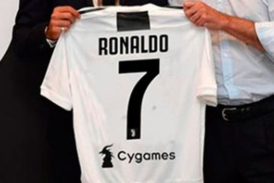 На секоја минута Јувентус продава по еден дрес на Роналдо