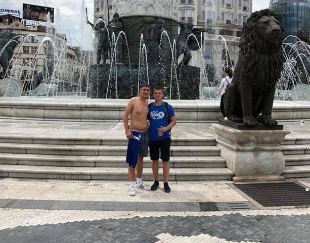 ФОТО: Навивач на Ренџерс исчезна во Скопје, цела Шкотска на нозе